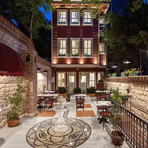 hotel-turkish-house.istanbul-turkeyhotels.com/